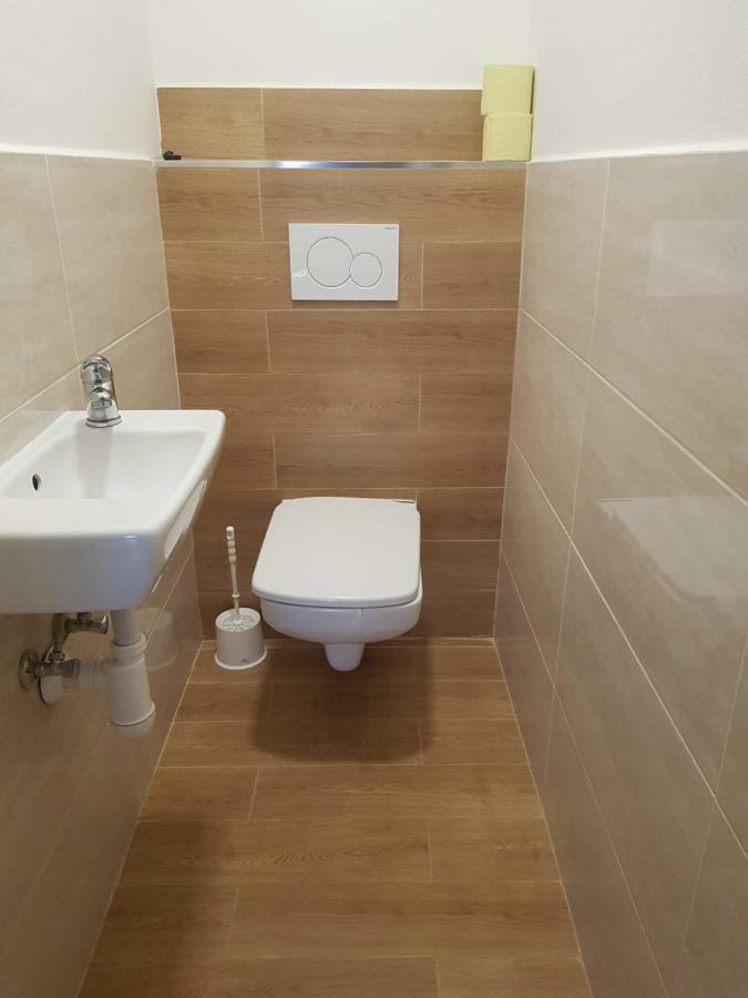Vip Apartmany Zabnik Prievidza Bagian luar foto