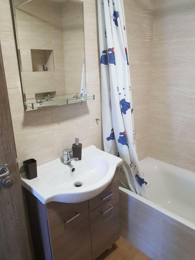 Vip Apartmany Zabnik Prievidza Bagian luar foto